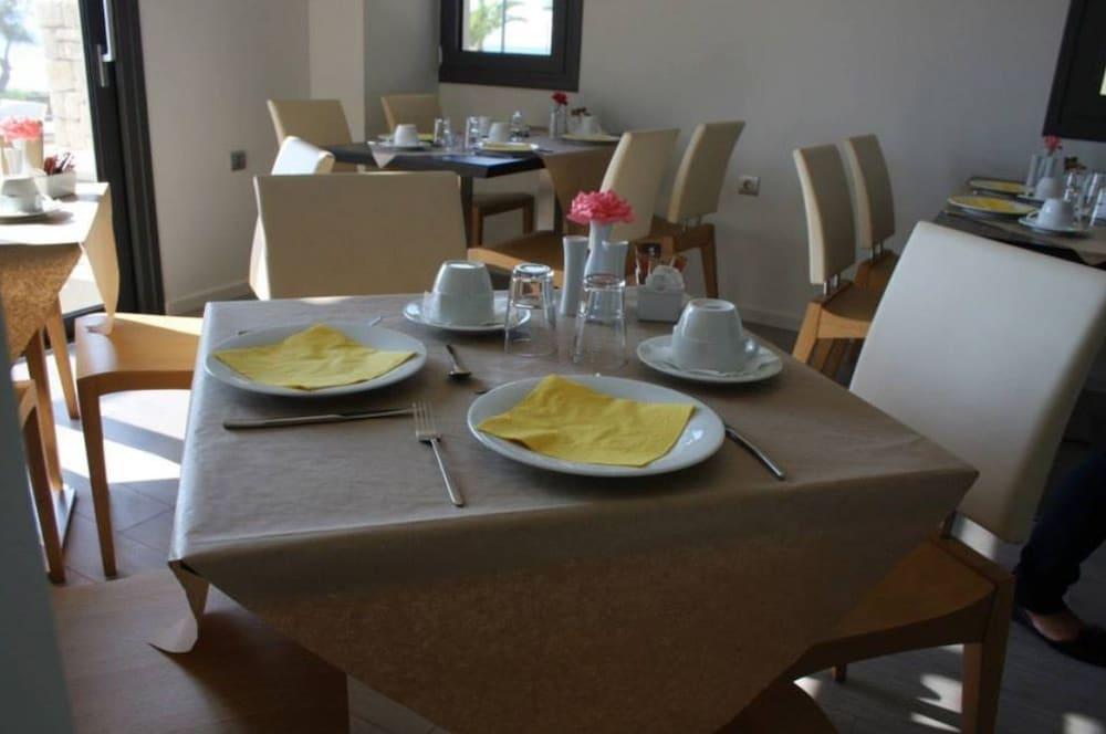Aura Boutique Hotel Lixouri Luaran gambar